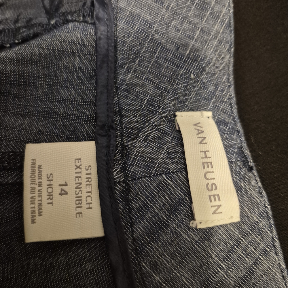 Van Heusen Men's Blue Jeans